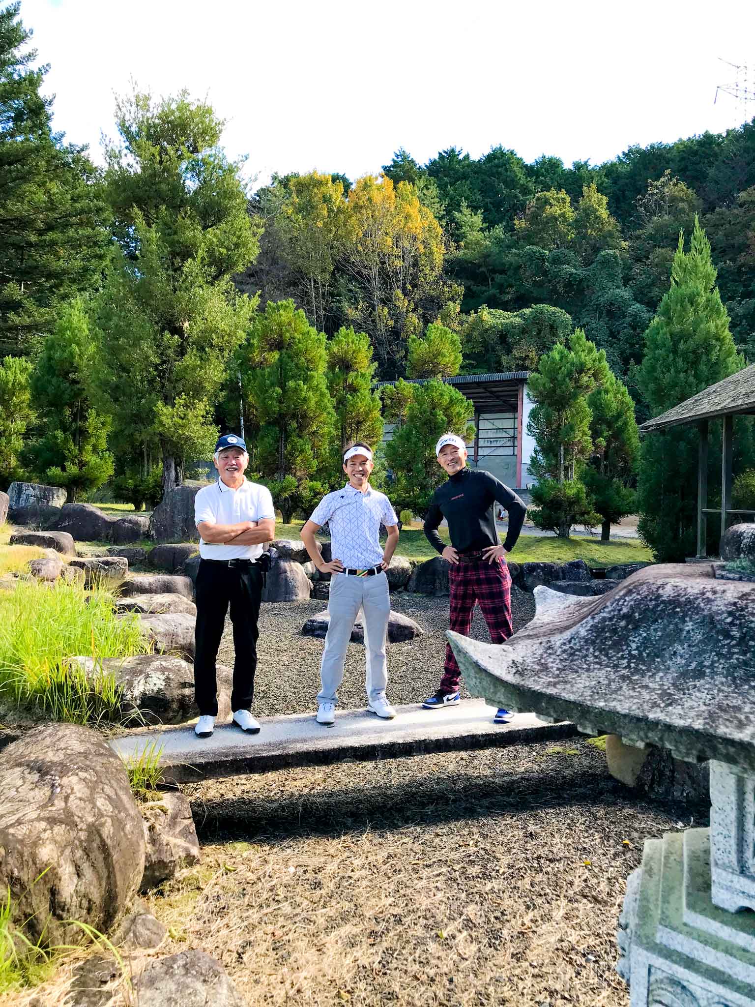 深見さん親子と松村さん記念写真