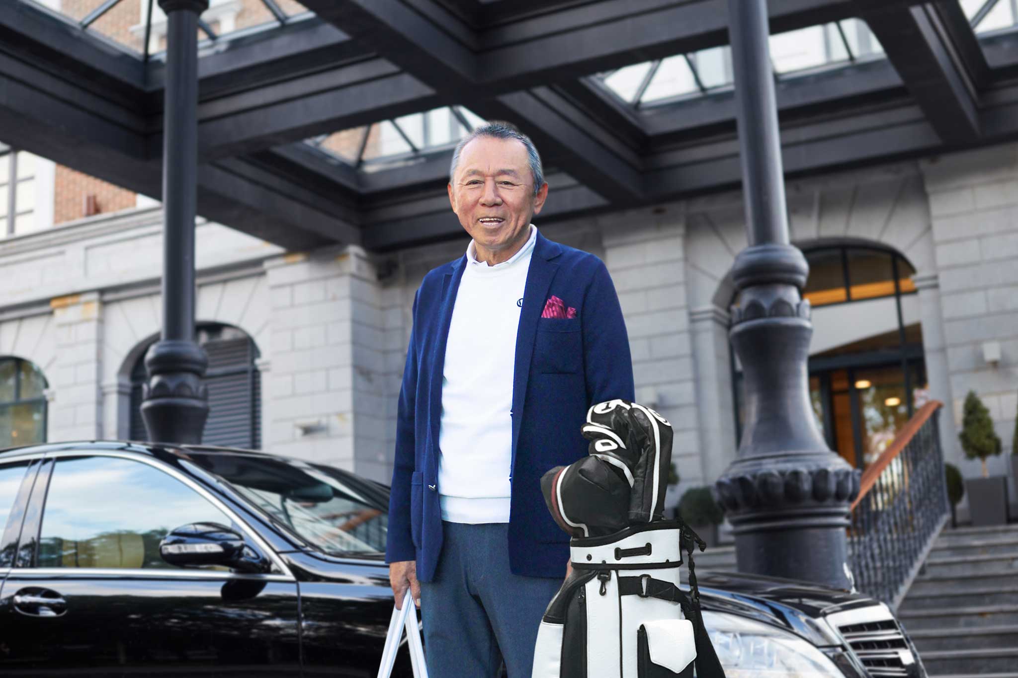 旅ゴルフを楽しむ田中さん