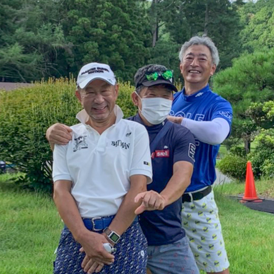 ゴルフサークルセブンエイトの青地さんと大橋さんと松村さん