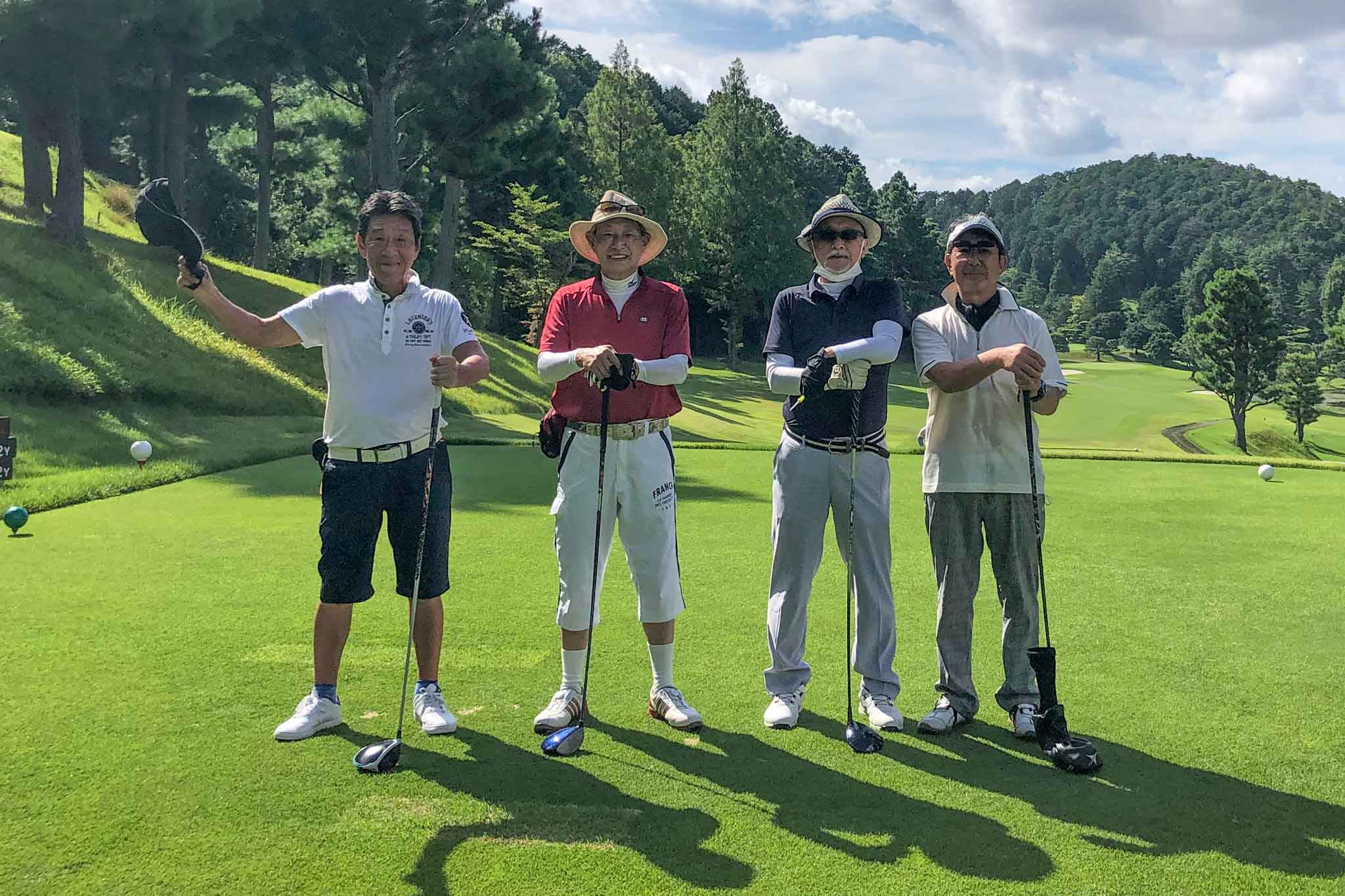ゴルフサークルセブンエイトのout第4組のメンバー